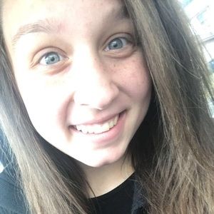 Meet your Posher, Dylana